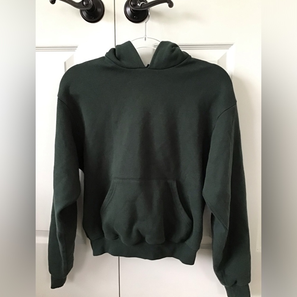 SKIMS Cotton Fleece Classic Hoodie | Spruce - Picture 5 of 12